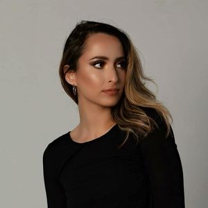 Meet your Posher, Sigal